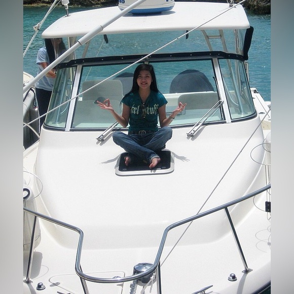 Hi, my name is Jo Cruz and I am a web and graphic designer and Posh is my hustle - Picture 12 of 16